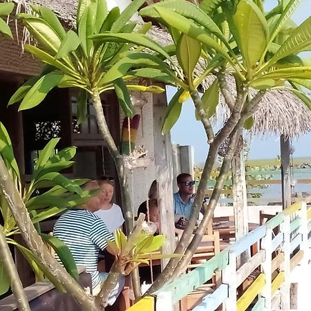 Red Coral Kitesurfing Resort Kalpitiya Luaran gambar
