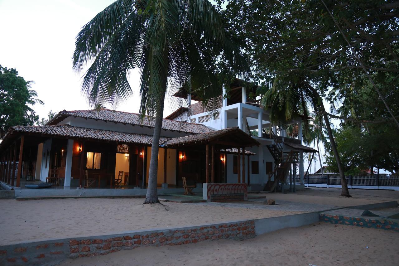 Red Coral Kitesurfing Resort Kalpitiya Luaran gambar