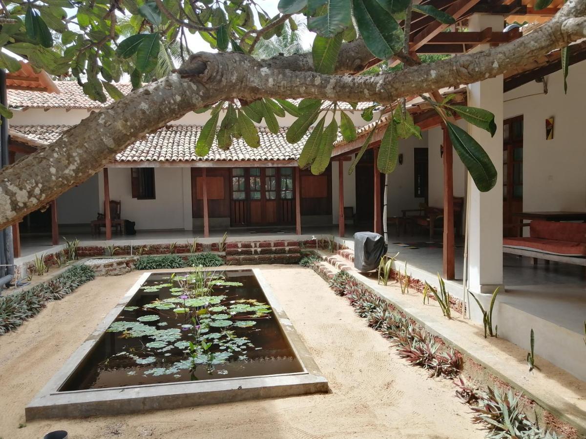 Red Coral Kitesurfing Resort Kalpitiya Luaran gambar