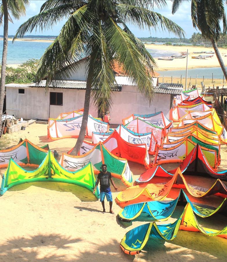 Red Coral Kitesurfing Resort Kalpitiya Luaran gambar